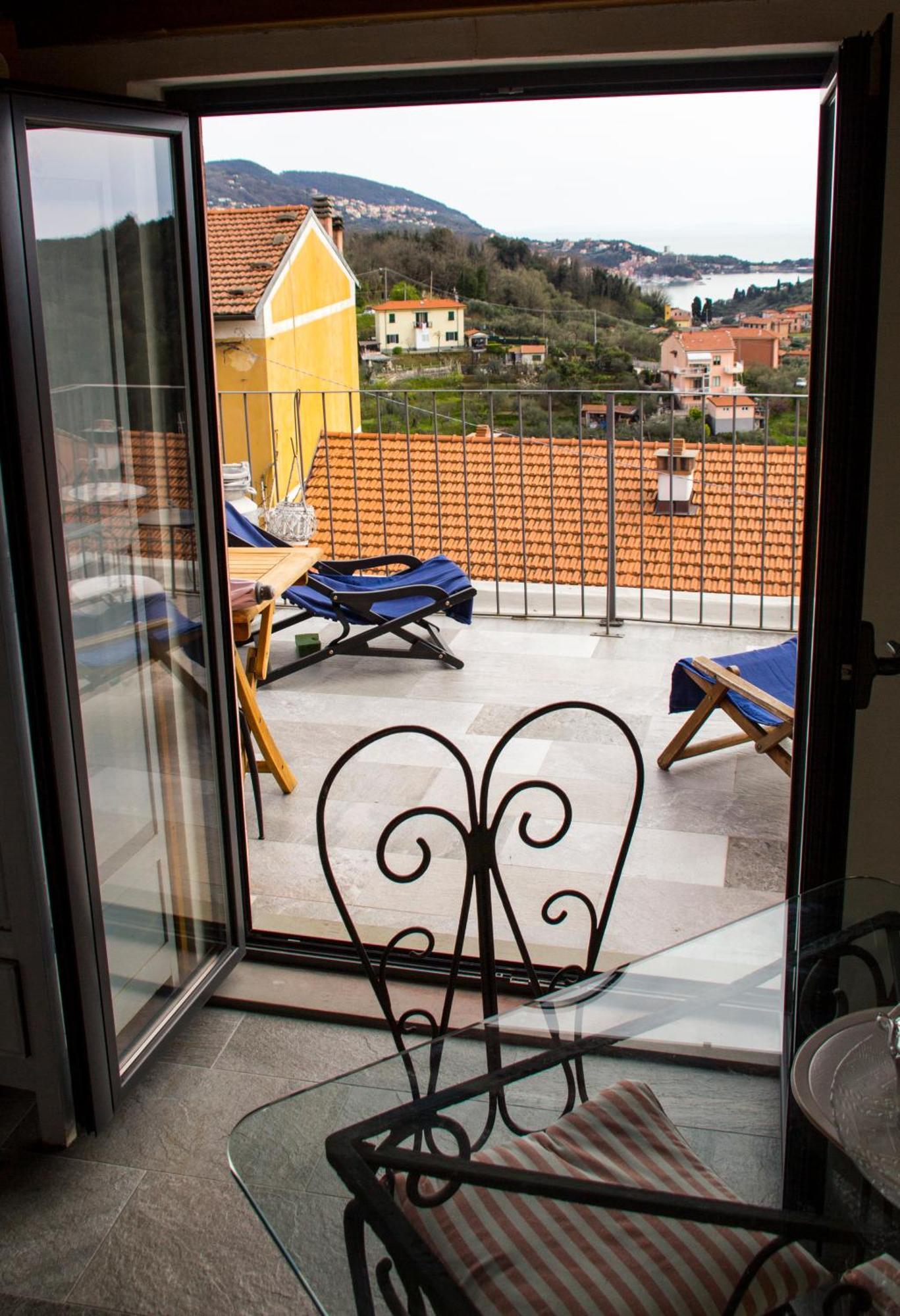 Apartament Da Rita San Terenzo Zewnętrze zdjęcie